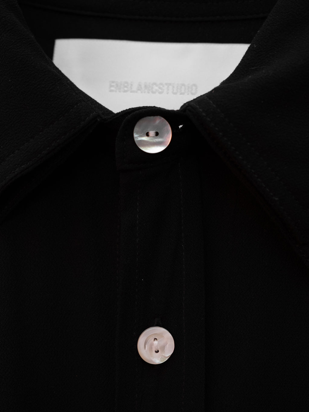 PEARL BLACK SHIRT